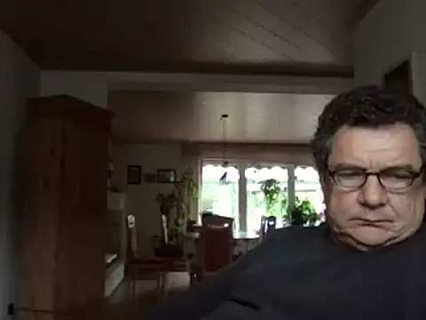 nobbie444 (M mature) - naked