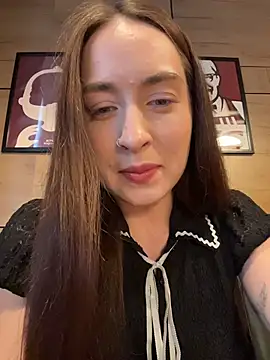 Holly_Play