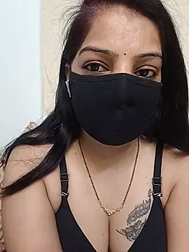 Hot_pooja2