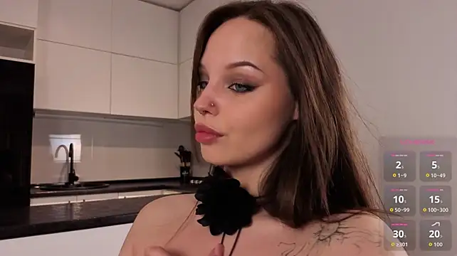 AnikaVelour live cam on StripChat
