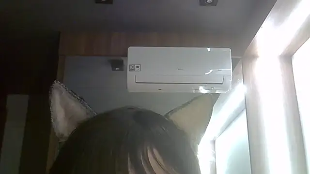 SkinnyKitten webcam