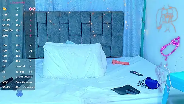 nicolastorrez (M twink) - Let's cum together and use a toy