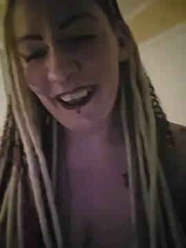 pinkthehawk (F milf) - Dildo fuck my pretty pussy