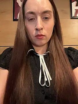 Holly_Play