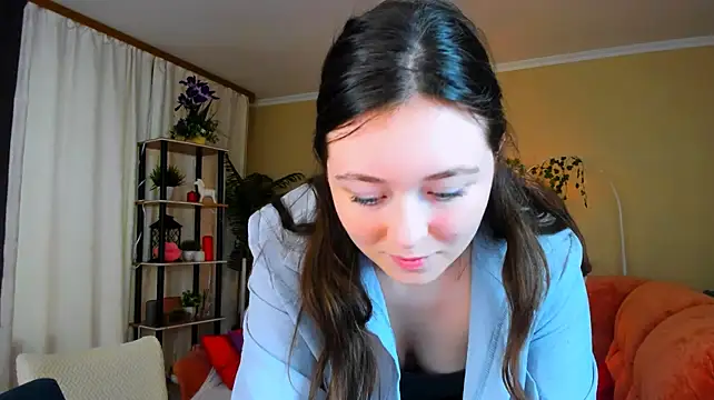 AlluringLookk live cam