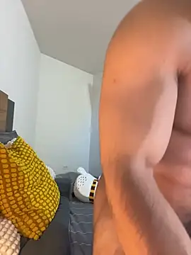 chris_clarck (M young) - Take off my brief🍆🍑🥵💦