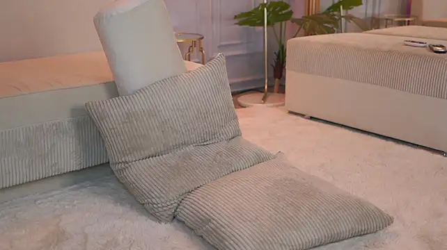 emmanoor (F teen) - Make my pussy cum