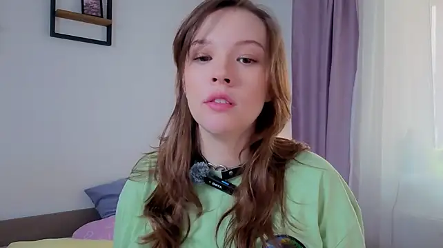 DemiDee live cam on StripChat