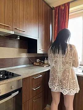 Hotmomcheckk_ live cam on StripChat