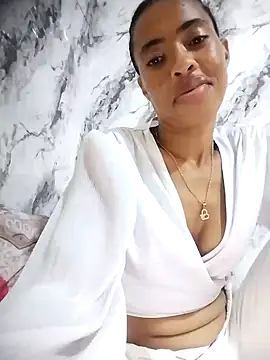 Reddewww live cam on StripChat
