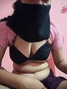 Kusum_Kusum_Prem live cam on StripChat
