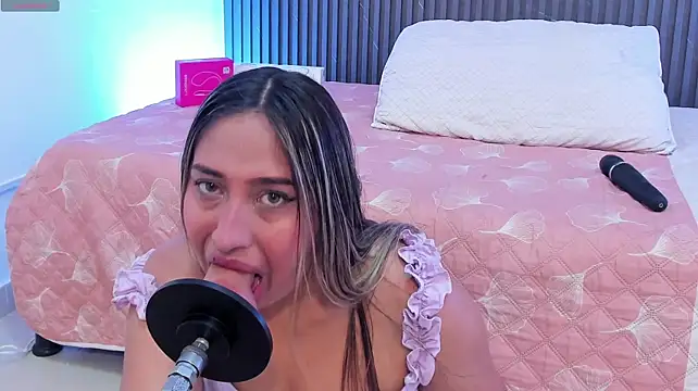 karola_cute_