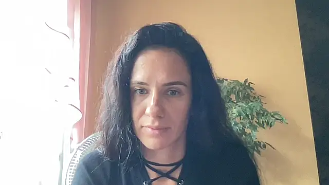 Omelvia live cam on StripChat