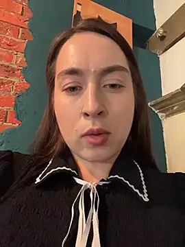 Holly_Play