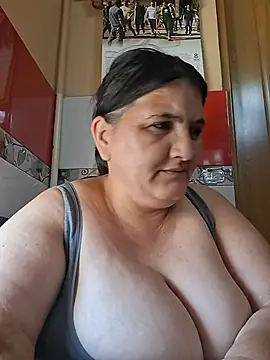 SexyNicool36 live cam on StripChat