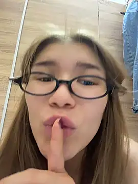 FlashTitsRoyal