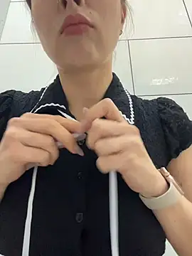 Holly_Play