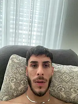 suissegigolo1 live sex cam