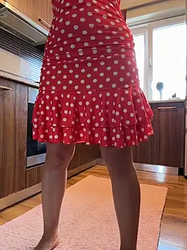 Hotmomcheckk_