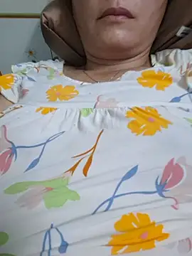 Baby-sexyass2026 live cam on StripChat