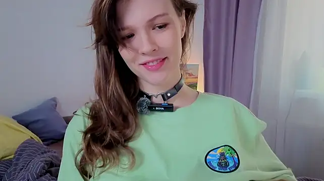 DemiDee live cam on StripChat