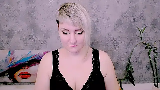 Djullia live cam