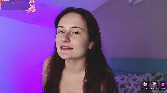 L1ittle_kitty_ live cam on StripChat