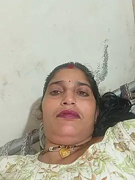 Pooja_shre live cam on StripChat