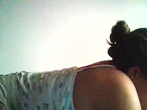 RUKMINI_60 live cam on StripChat