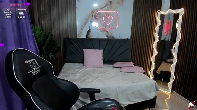 Krysstal_tay1 live cam on StripChat