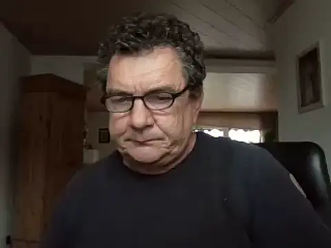Nobbie444 live sex cam