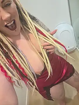 PinkTheHawk