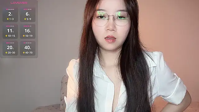 77-Vicky live cam on StripChat