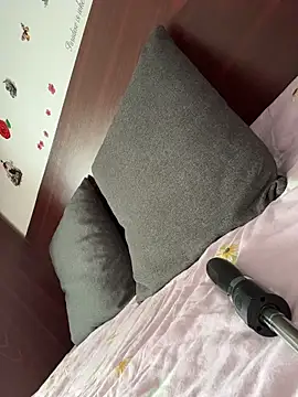 Hotmomcheckk_