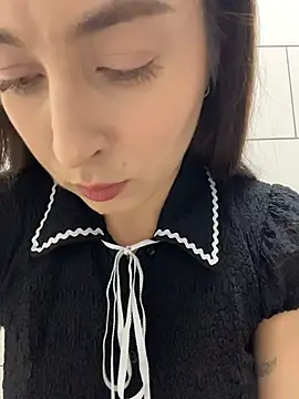 Holly_Play