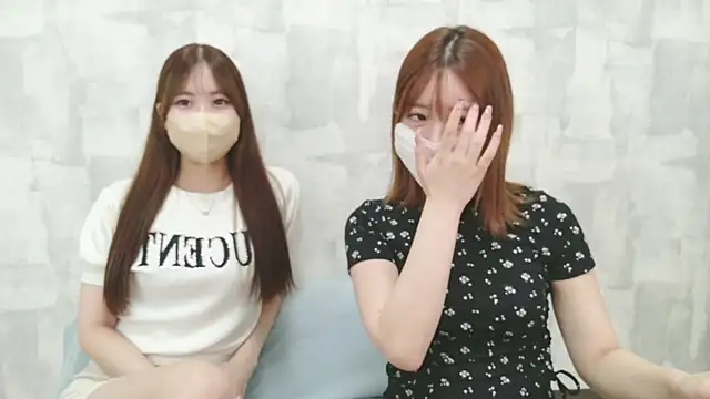 momo_love_ live webcam