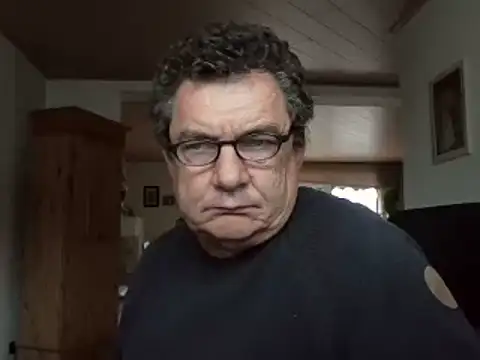nobbie444 (M mature) - naked