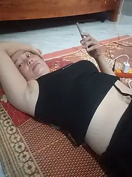 obhd87 live cam on StripChat
