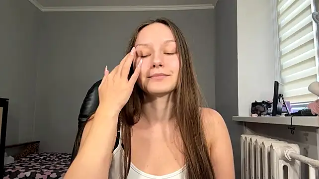 ShaylaChong live cam on StripChat