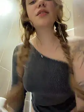 lucy-joy