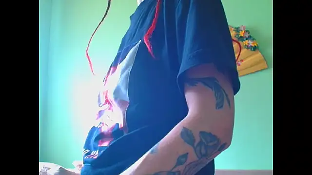 KiotoShine live cam on StripChat