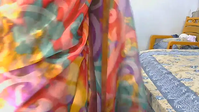 aarti_misty71 (F teen) - pussy show