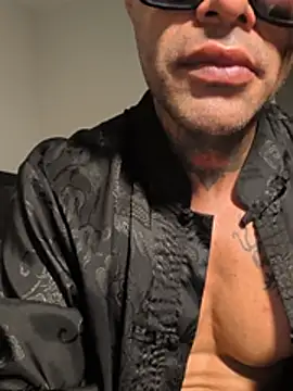 chesarin (Ask my age) - Fume ❄️🧊🧊🧊🧊