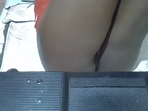 ebonyzoe live cam on StripChat