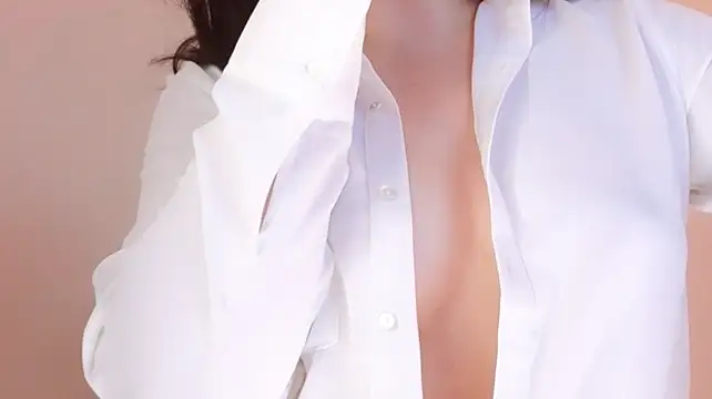 Belover_nana live cam on StripChat