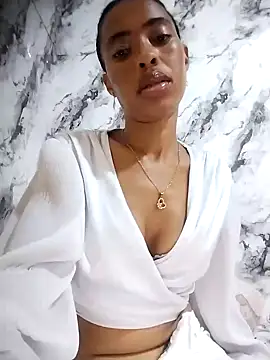 Reddewww live cam on StripChat
