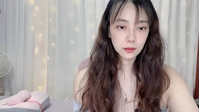 Eunwoo_o live cam on StripChat
