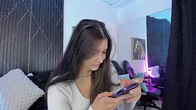Bonnie_Rider live cam on StripChat
