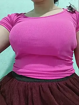 Shine_Mai