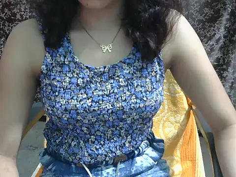 Adorable_Ayesha live cam on StripChat